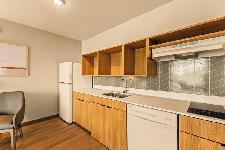 Others 5, LivAway Suites SLC- West Jordan, Salt Lake
