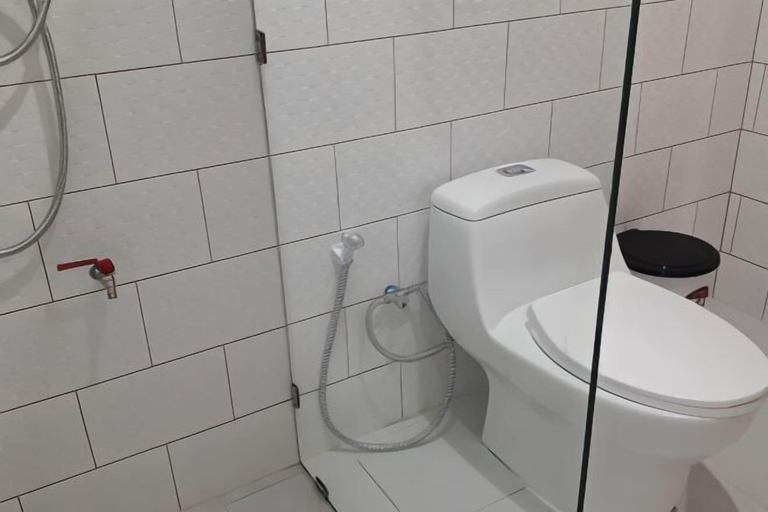 Bathroom 11