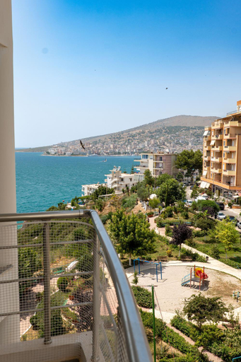 Others 3, Oasis Apartment Sea View, Sarandës