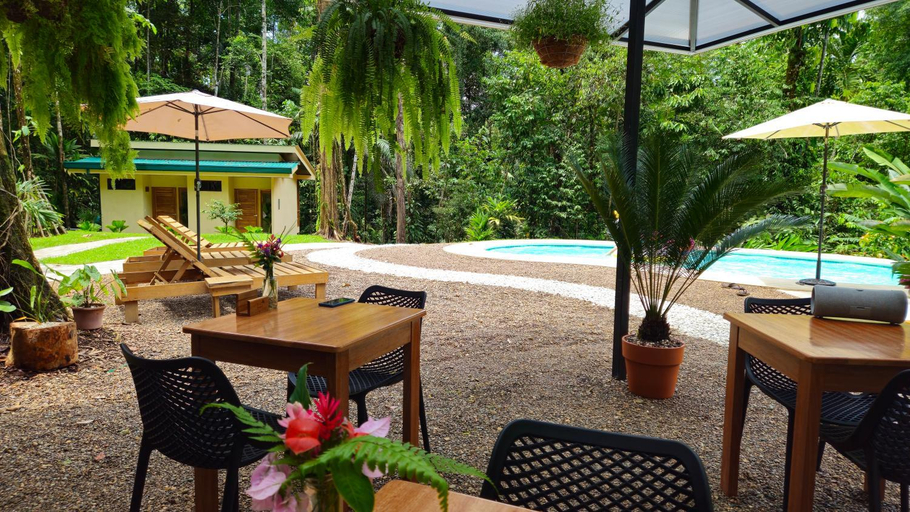 Food & Drinks 4, Fauna Lodge, Osa