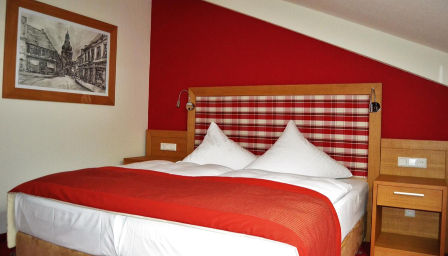 Bedroom 2, Hotel & Restaurant Waldcafe Hettstedt, Mansfeld-Südharz