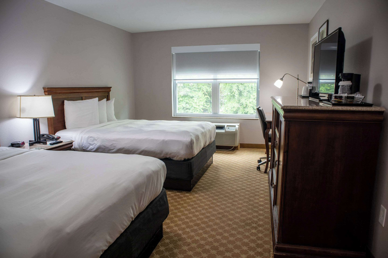 Bedroom 13