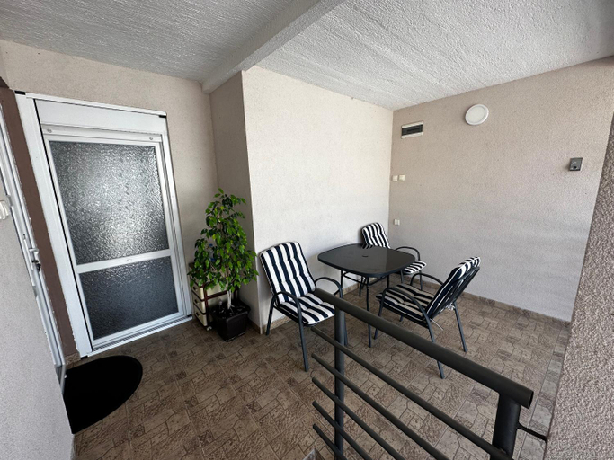 Others 2, Apartmani Simonovic