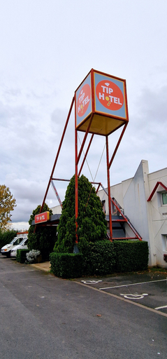 Exterior & Views, Tip Hotel Cambrai, Nord