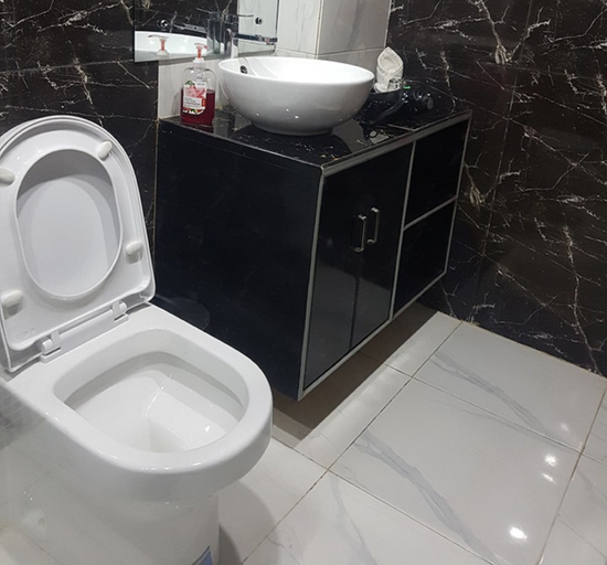 Bathroom 3, Dream Hotel, Puerto Galera