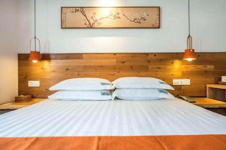 Bedroom 27