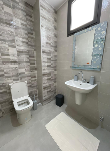 Bathroom 8