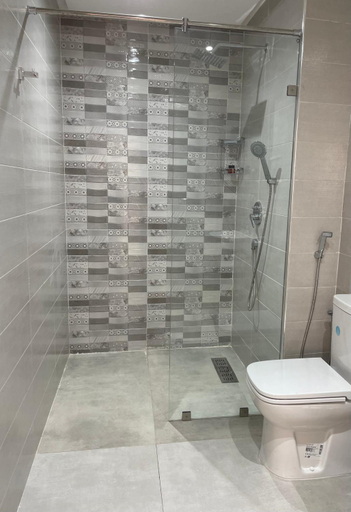 Bathroom 4