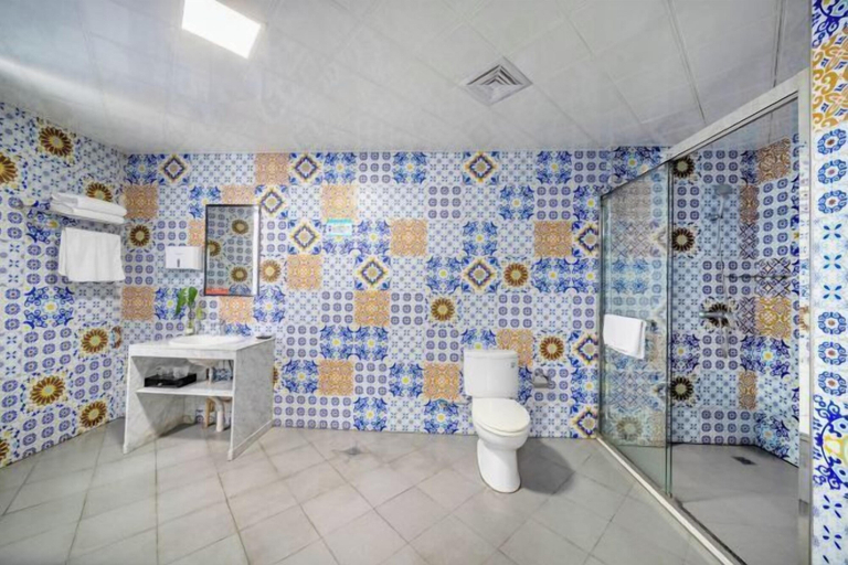 Bathroom 7