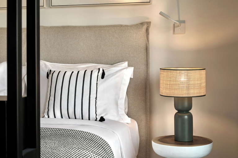 Bedroom 4, Fos, Attica