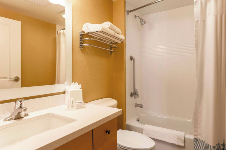 Bathroom 3, Towneplace Suites Marriott Yuma, Yuma