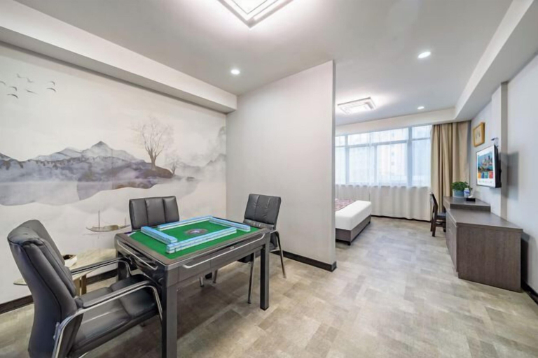 Dining Room 6