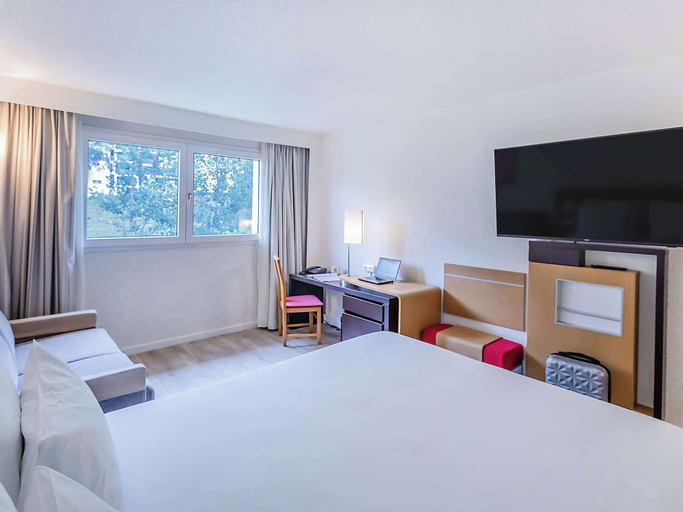 Bedroom 19