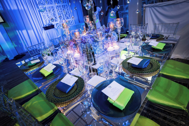 Food & Drinks 5, Newport Beachside Hotel & Resort, Miami-Dade