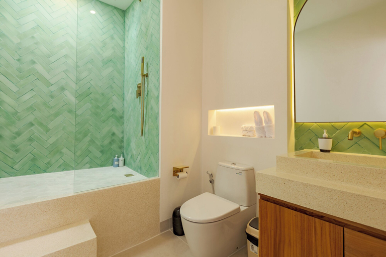 Bathroom, Playa Canggu 4, Badung