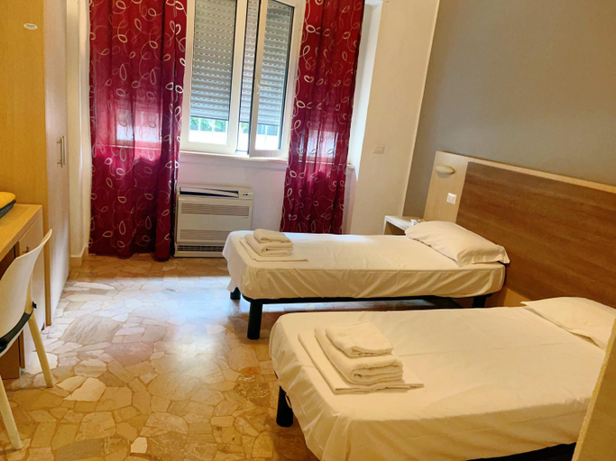 Bedroom 5, hotel bissi, Milano