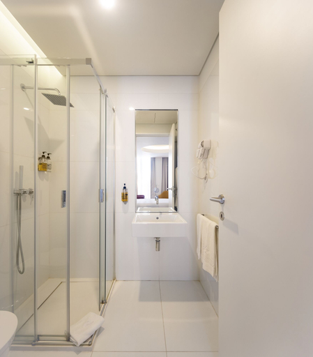 Bathroom 5, LSA Estrela by Numa, Lisbon