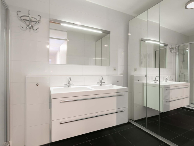 Bathroom 4, Modern Apartment Close to the Beach and the sea, The Hague
