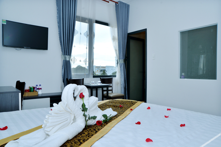 Bedroom 3, Buon Ma Thuot Hotel, Buon Ma Thuot