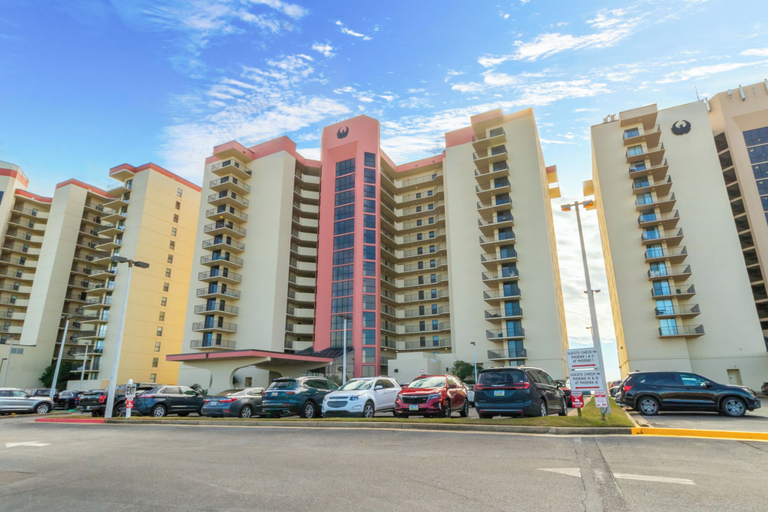 Phoenix II Beachfront Condos, Baldwin
