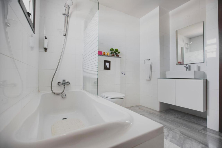 Bathroom 4, Latchi Escape Hotel and Suites