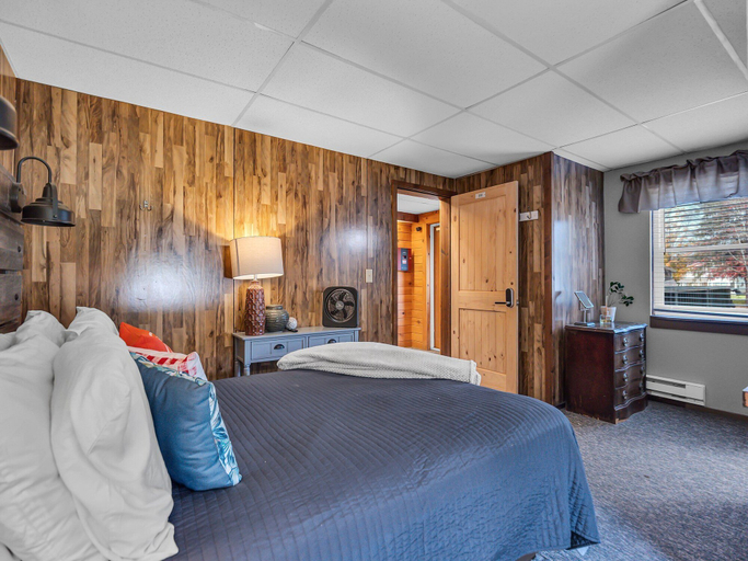 Bedroom 10