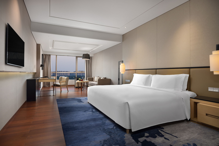 Bedroom 3, New World Beijing Hotel, Beijing