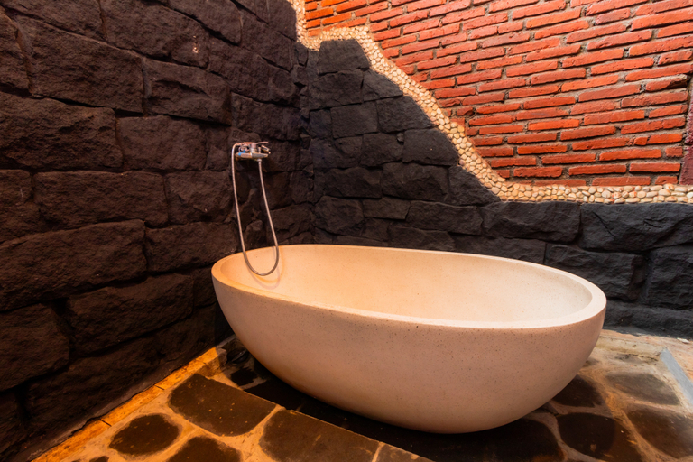 Bathroom 9