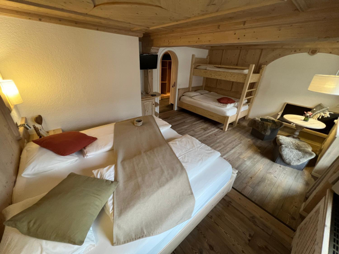 Bedroom 10
