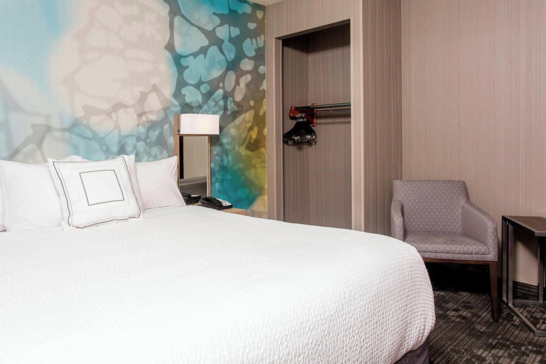 Bedroom 4, Courtyard Marriott Binghamton, Broome
