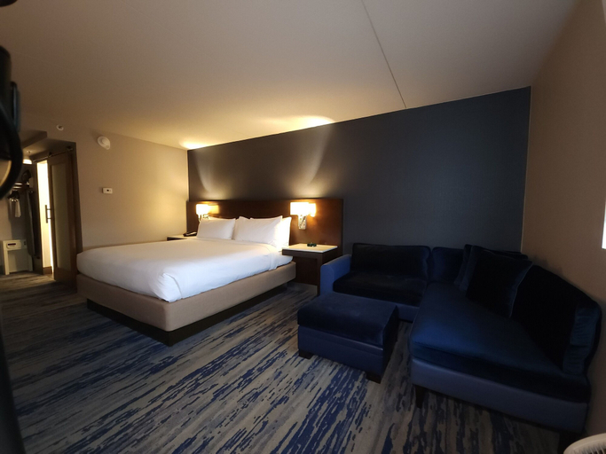 Bedroom 16