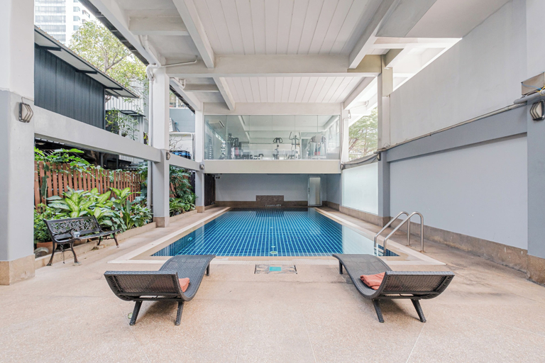 Sport & Beauty 2, Boss Hotel, Khlong Toey