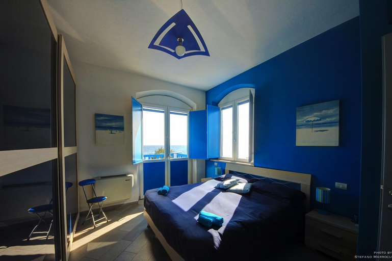 Bedroom 2, La Casa Sulla Spiaggia, Cagliari