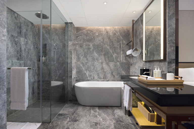 Bathroom 5, New World Beijing Hotel, Beijing