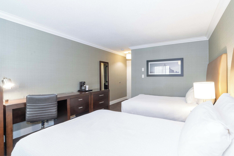 Bedroom 3, Sandman Hotel Vernon, North Okanagan