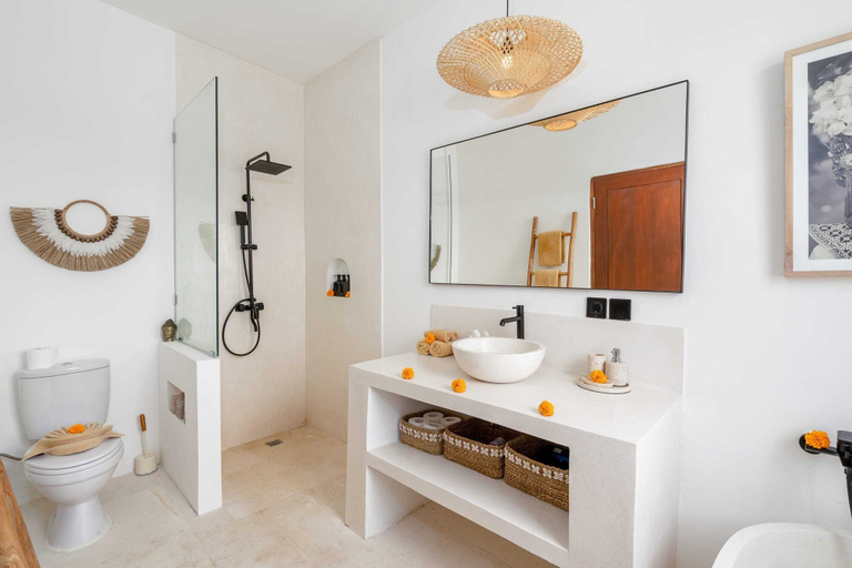 Bathroom 3, Villa Mila, Badung