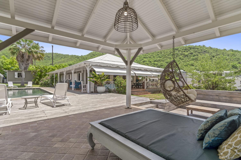 Others 5, Villa Neivy, Le Diamant