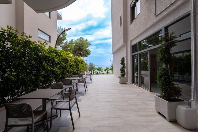 Others 4, Franklin Premium Apart-Hotel, Sarandës