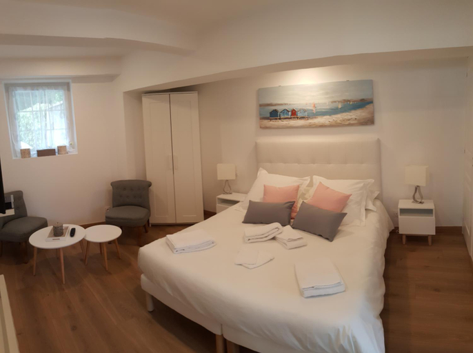 Bedroom 14