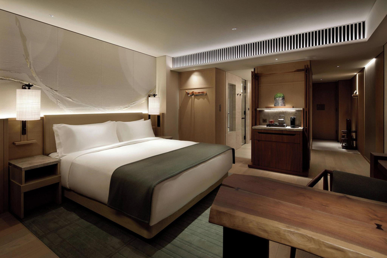 Bedroom 16