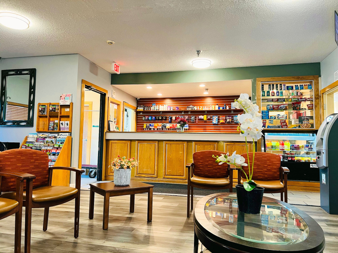Food & Drinks 5, The Best Inn & Suites, Cook