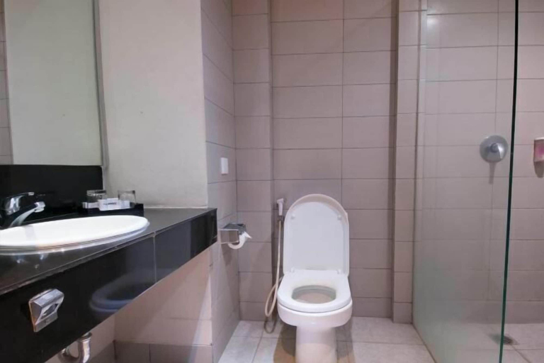 Bathroom 7