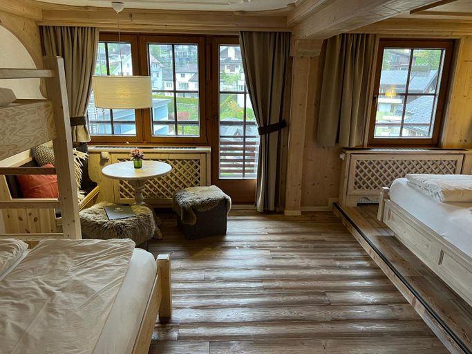 Bedroom 13