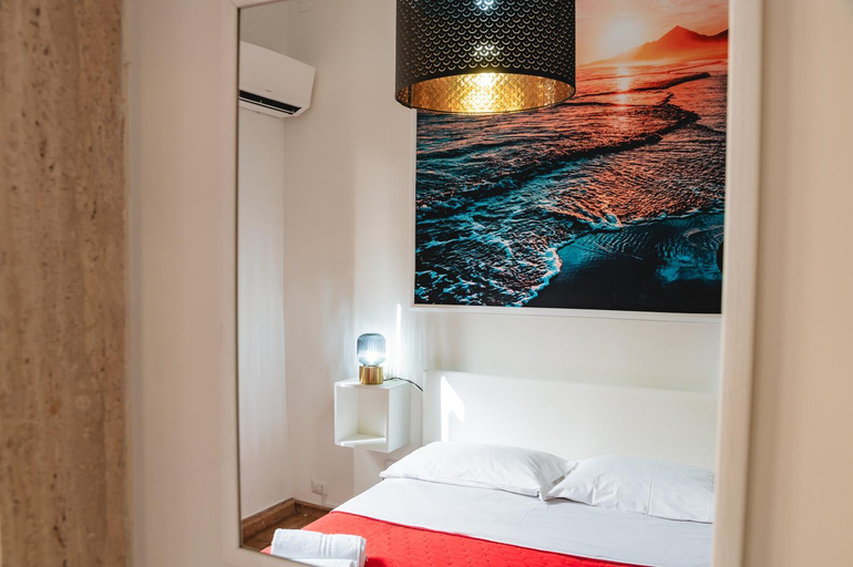 Others 3, Sea house, Reggio Di Calabria