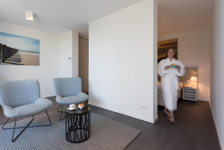 Bedroom 2, Duinhotel Tien Torens, Veere