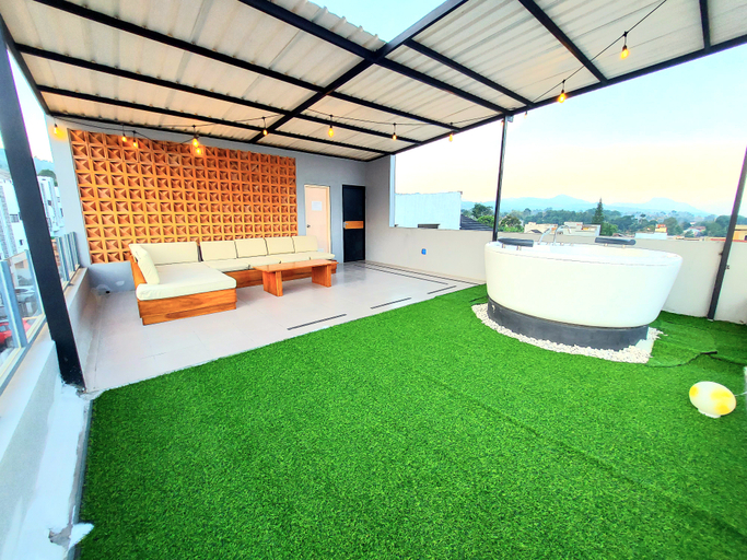 La Douce Maison 3BR Villa at Lembang, Bandung