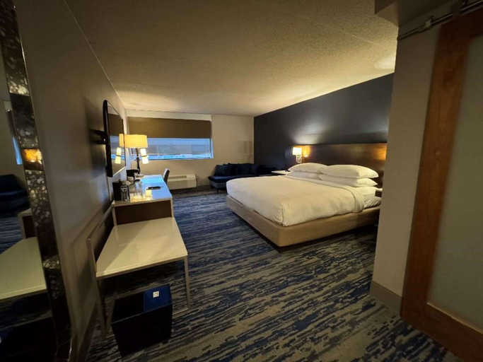 Bedroom 13