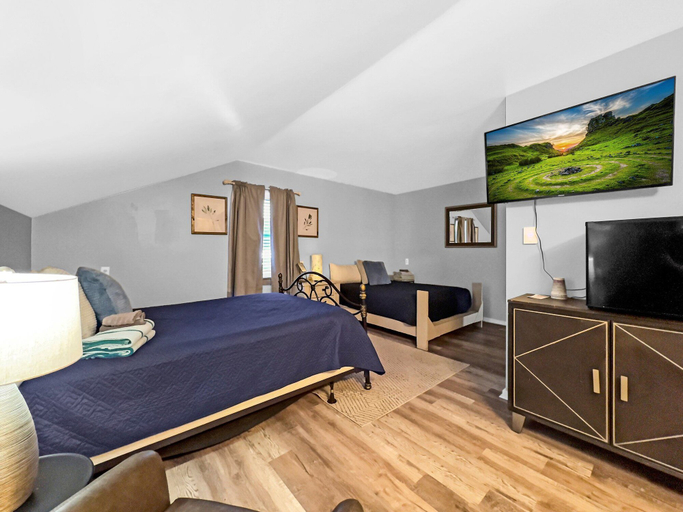 Bedroom 6