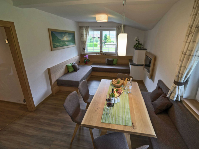 Others 5, Apartment near the ski area in Mayrhofen, Schwaz
