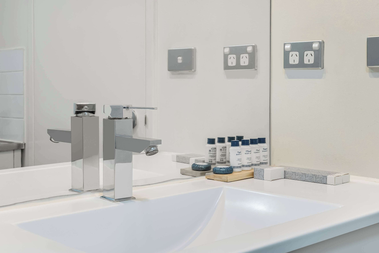 Bathroom 29